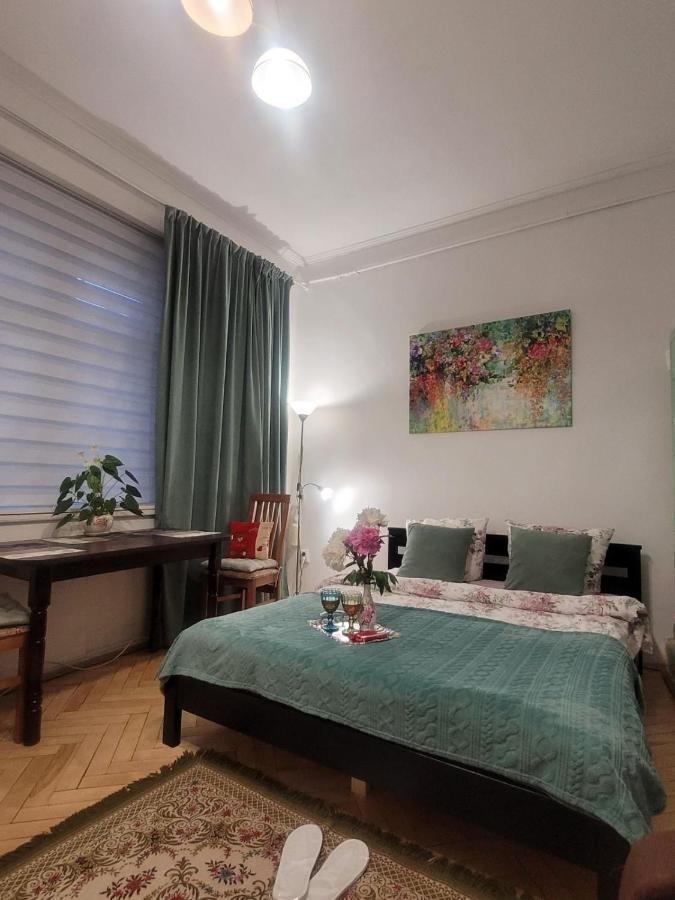 Central Apartment On Rynok Square Lvov Exteriér fotografie